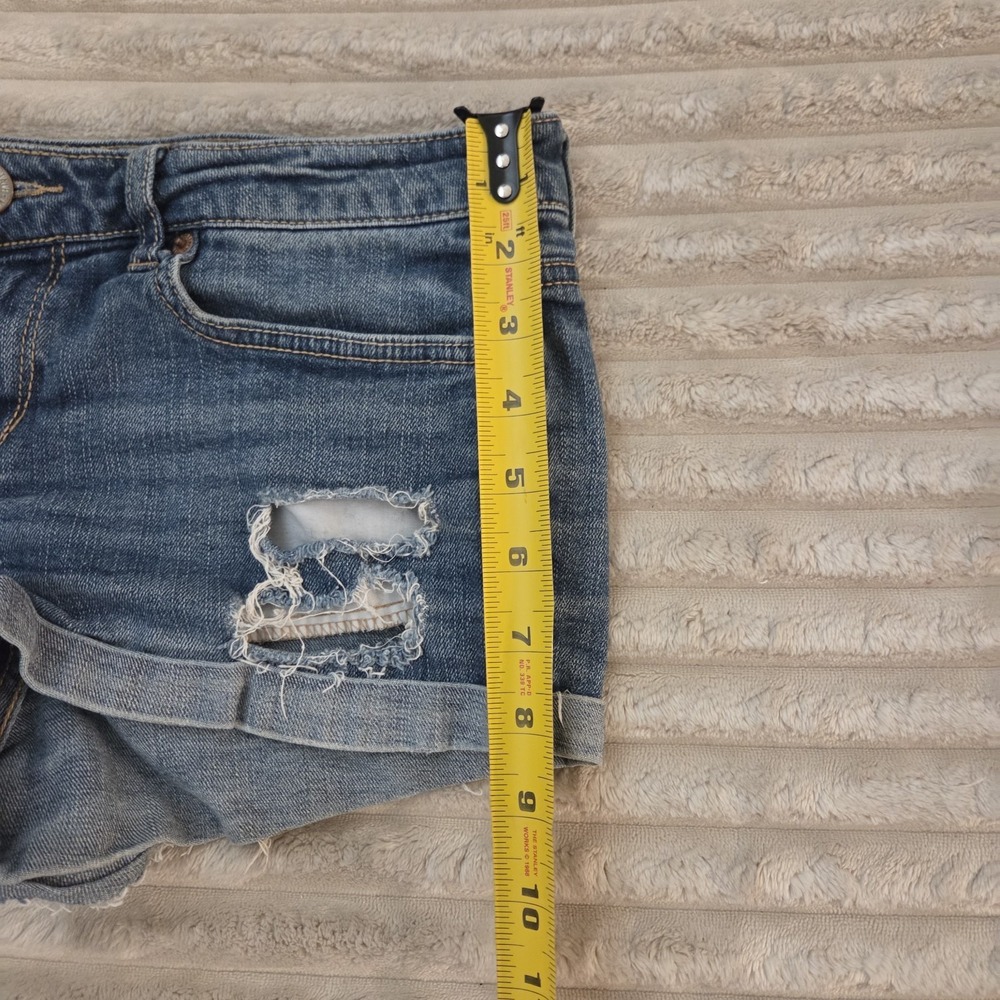 Aeropostale Denim Shorts Size 4 Blue Jean Distressed Ripped Cuffed Low Rise y2k - Picture 8 of 10